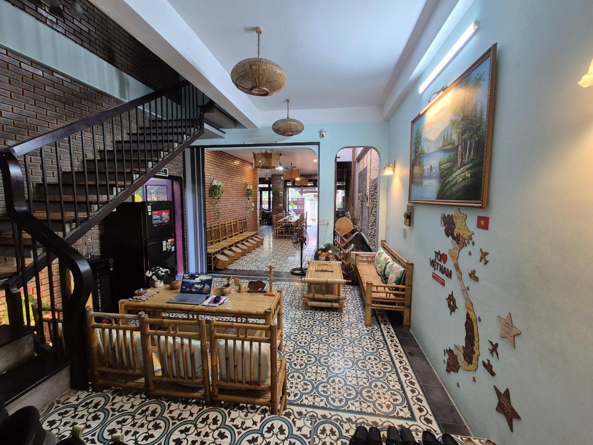 Tam Family Homestay-Хуе Екстериор снимка