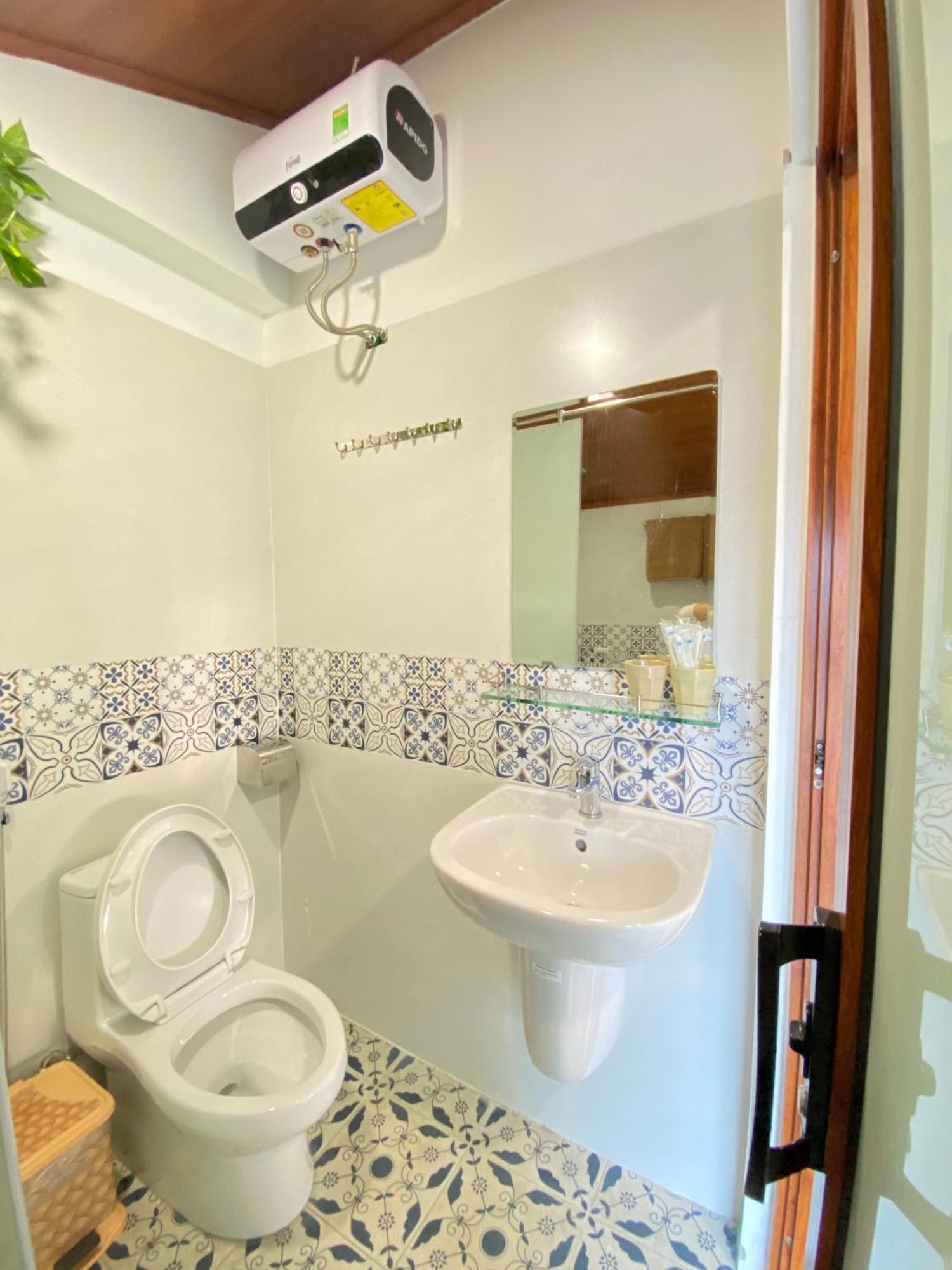 Tam Family Homestay-Хуе Екстериор снимка